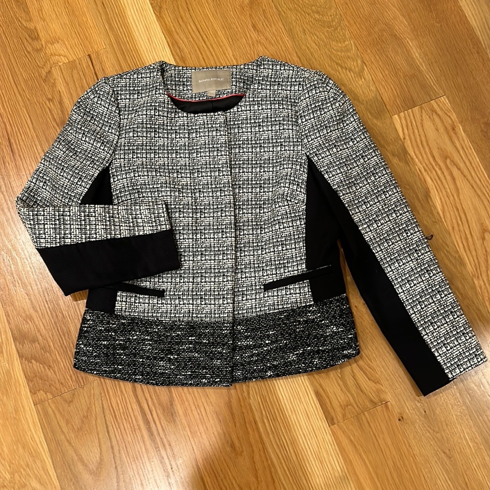 Banana Republic; blazer